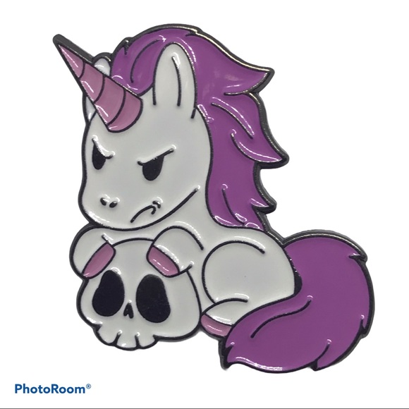 Unicorn n Trophy Skull Kawaii Goth Flair pin new - Picture 3 of 3